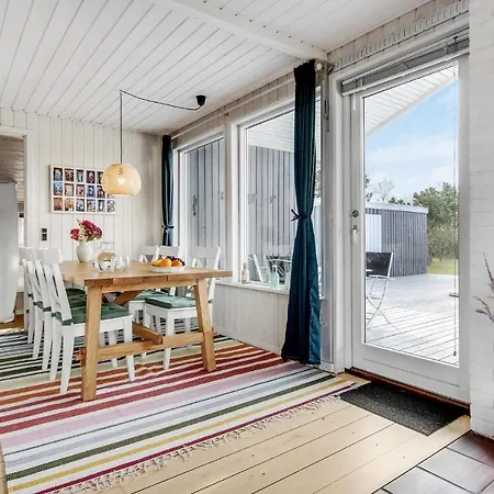 펜션 3 Bedroom Awesome In *