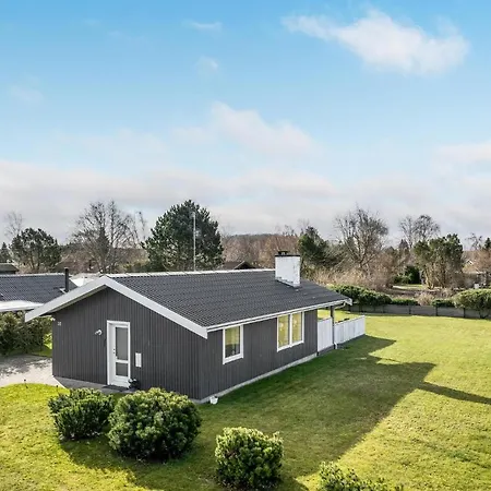 펜션 3 Bedroom Awesome In *