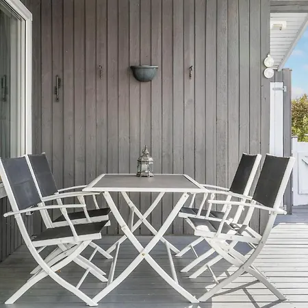 3 Bedroom Awesome In 펜션